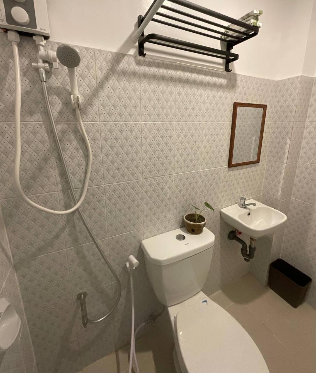 Halajo Bnb Transient Laoag Room photo